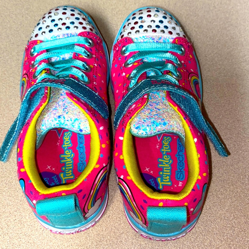 Skechers Twinkle Toes Unicorn Light Up Girls shoes size 11